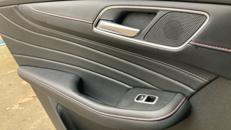 MG Hs 1.5 T-GDI Exclusive 5dr DCT Petrol Hatchback